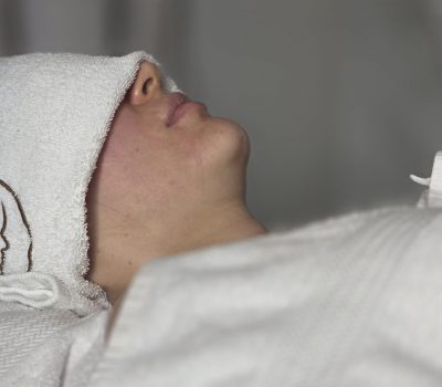 sleeping client while having a balinese massage in dubai by empress balinese massage